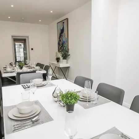 102 Columbus Ravine Scarborough